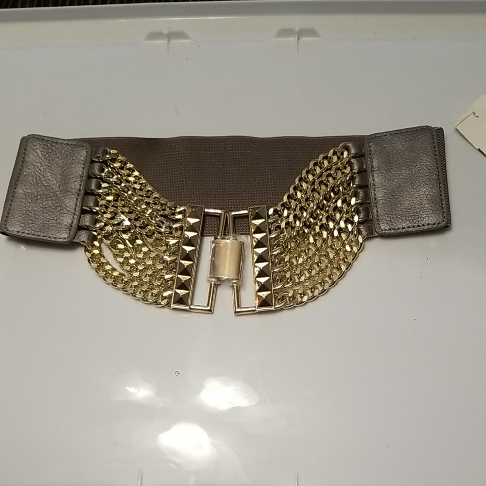 Stretch Multi Chain Belt